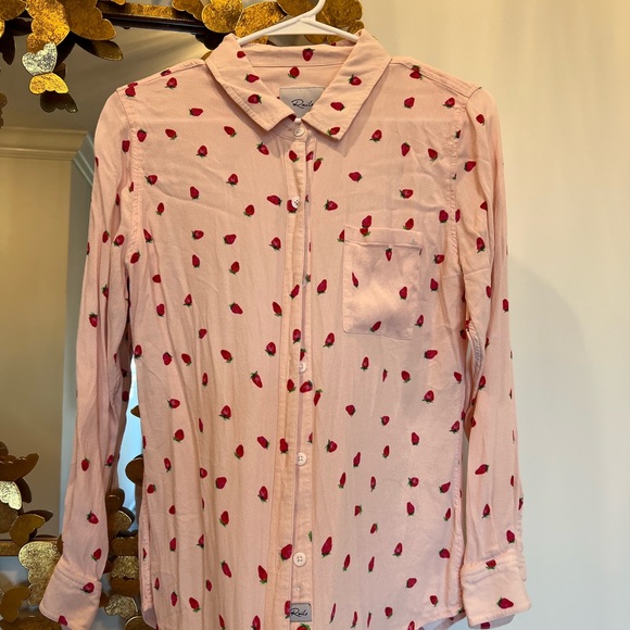 Rails Strawberry button down shirt - Picture 2 of 3